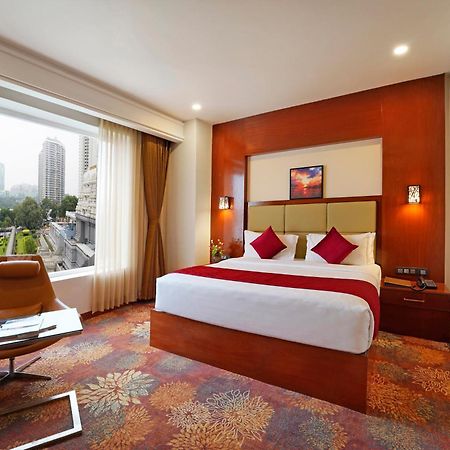 Kingston Hotel Bangalore Exteriör bild