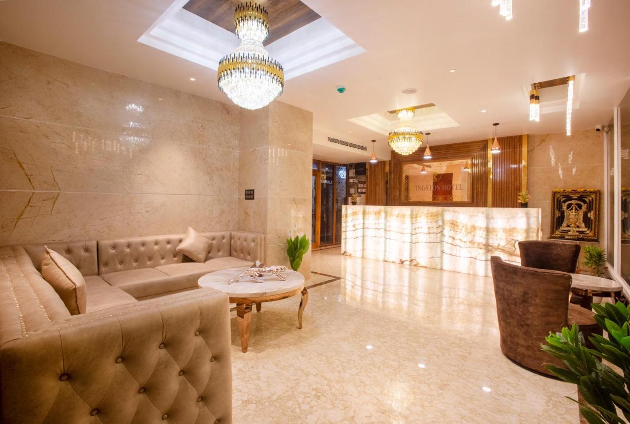 Kingston Hotel Bangalore Exteriör bild