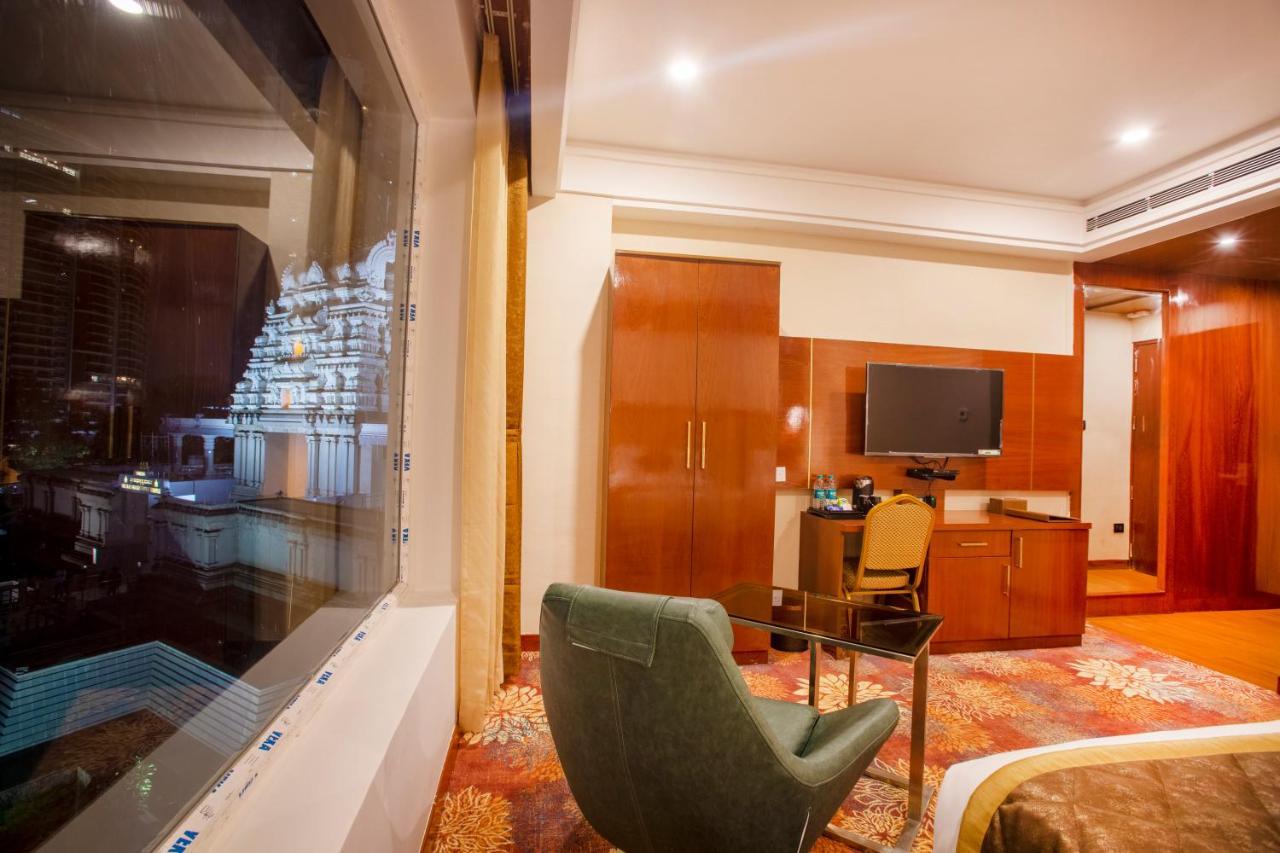 Kingston Hotel Bangalore Exteriör bild