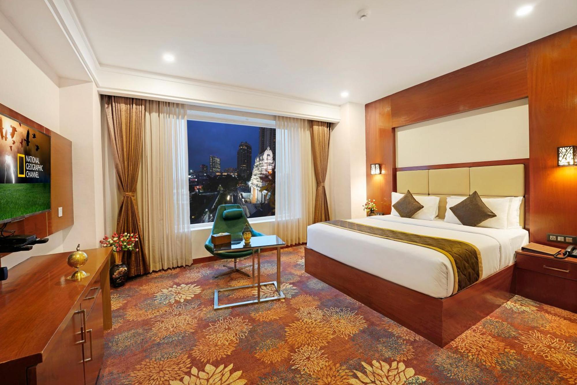 Kingston Hotel Bangalore Exteriör bild