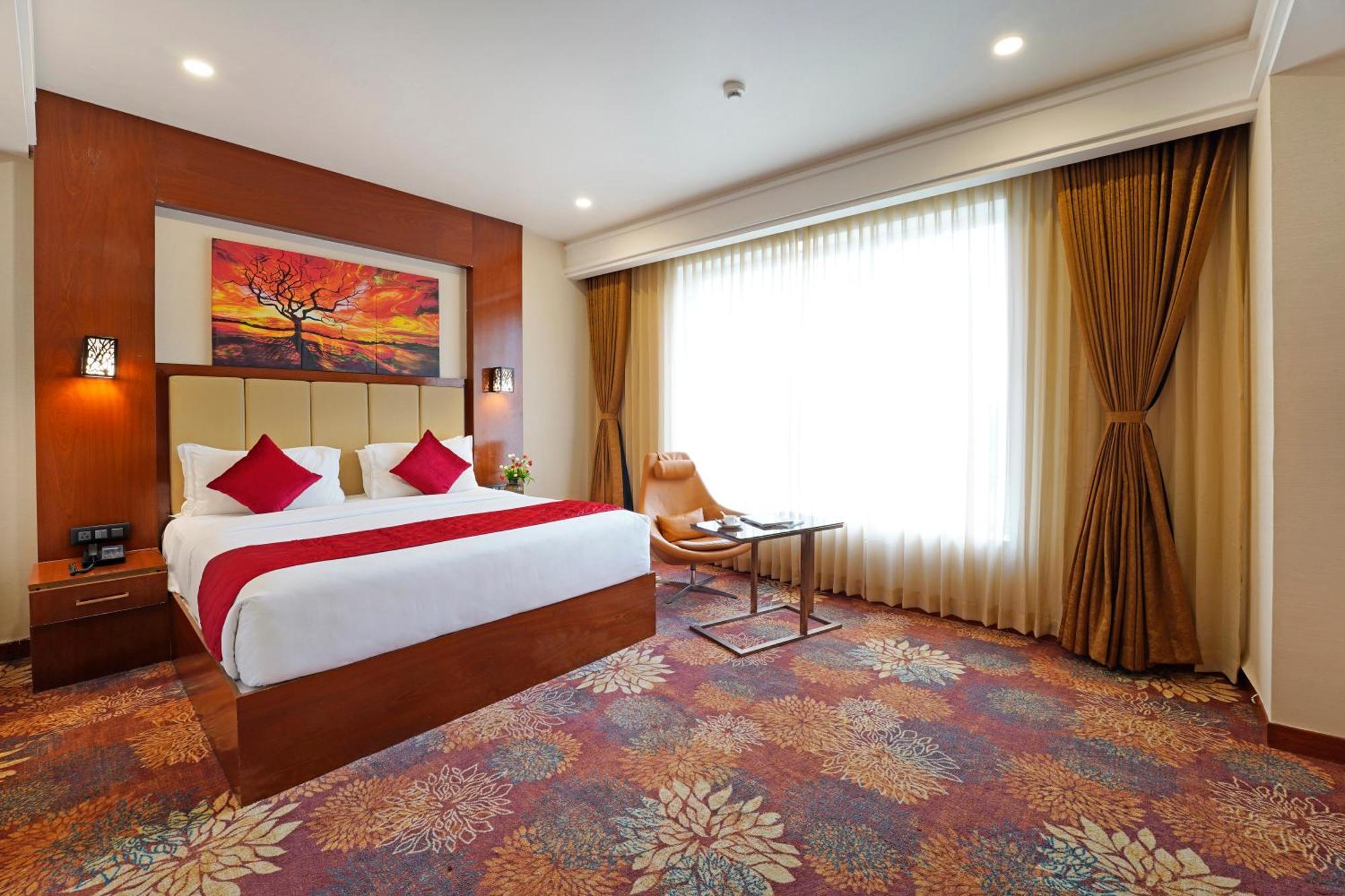 Kingston Hotel Bangalore Exteriör bild